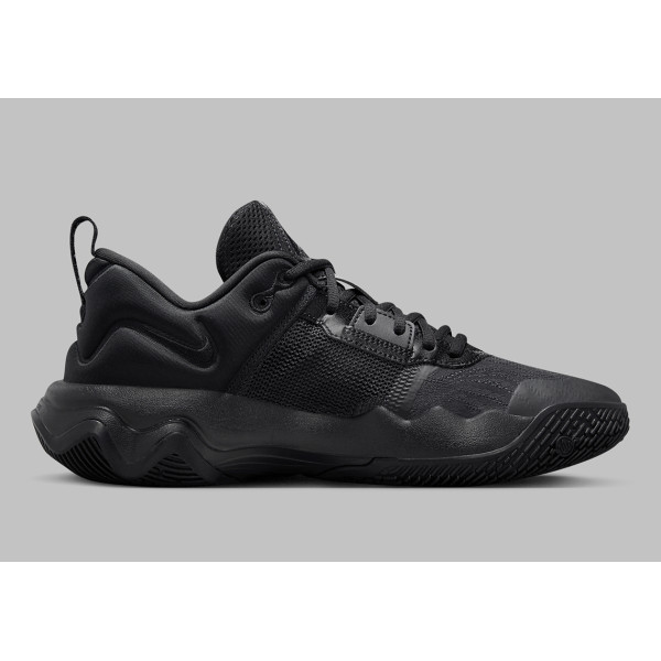Кросівки чоловічі Nike Giannis Immortality 3 (DZ7533-001)