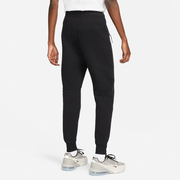Брюки чоловічі Nike M Nk Tch Flc Jggr (FB8002-010)