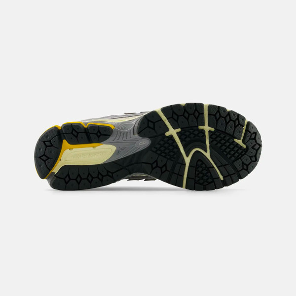 Кросівки чоловічі New Balance 1906R (M1906RDD)