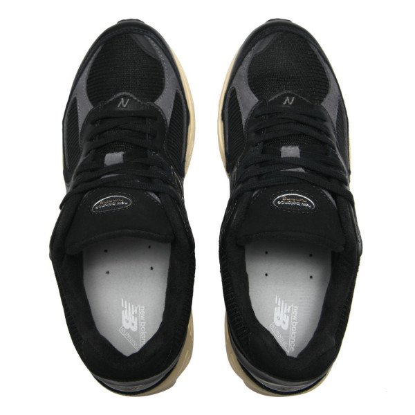 Кросівки чоловічі New Balance 2002R (M2002RIB)